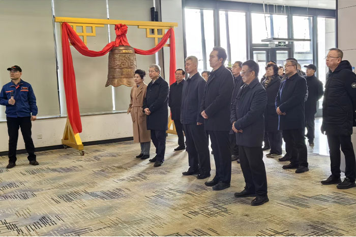 大事記 | 自治區(qū)政協(xié)主席陳雍帶領(lǐng)住寧全國政協(xié)委員調(diào)研PA集團(tuán)中國機(jī)器人