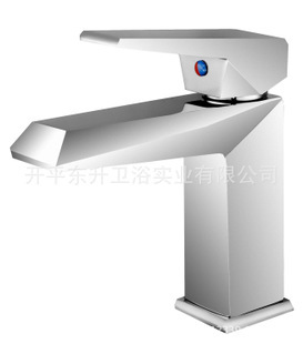 廠家直銷 翠城牌全銅圓形 入墻式 花灑臂 潔具 淋浴噴頭 頂噴 - 廠家直銷 翠城牌全銅圓形 入墻式 花灑臂 潔具 淋浴噴頭 頂噴廠家 - 廠家直銷 翠城牌全銅圓形 入墻式 花灑臂 潔具 淋浴噴頭 頂噴價格 - 開平東升衛浴實業 - 
